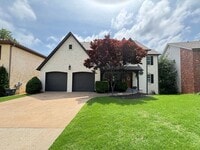 Building Photo - Luxury Home with incredible views in Minsh...