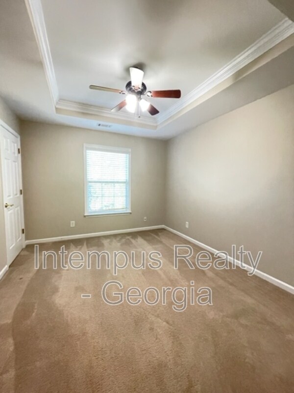 Building Photo - 585 Gran Heritage Way