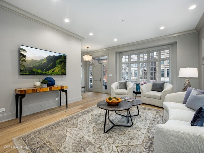 Building Photo - 1143 W Montana St