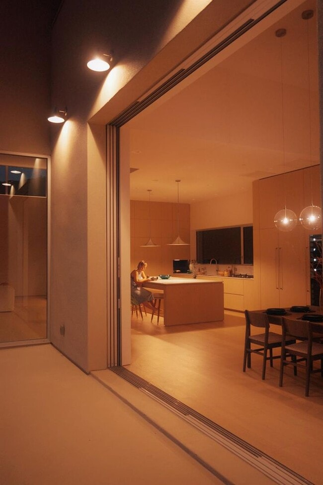 Building Photo - 1022 Via Treviso