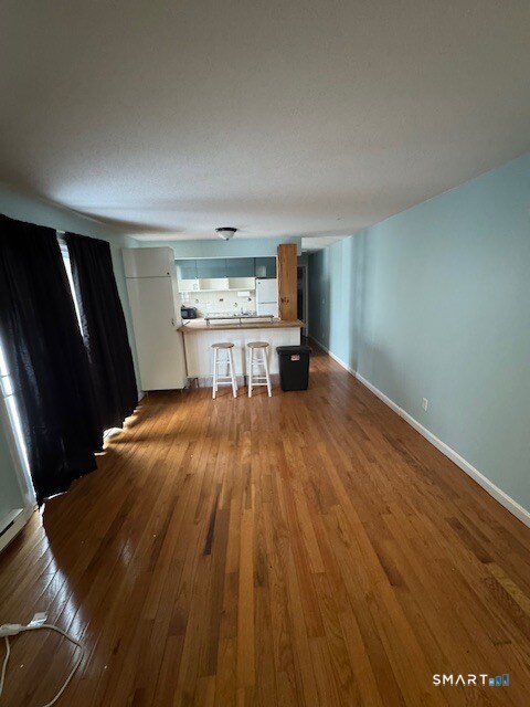 Building Photo - 9 -2 Kent Ct