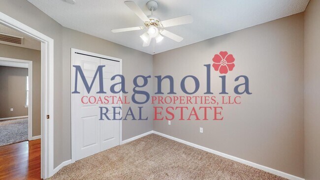 Building Photo - 3 Bedroom 2 Bathroom Home - Hope Creek Subdivision - Richmond Hill