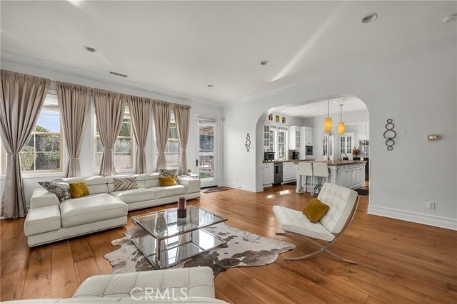 Building Photo - 8001 S Ocean Bluff Dr