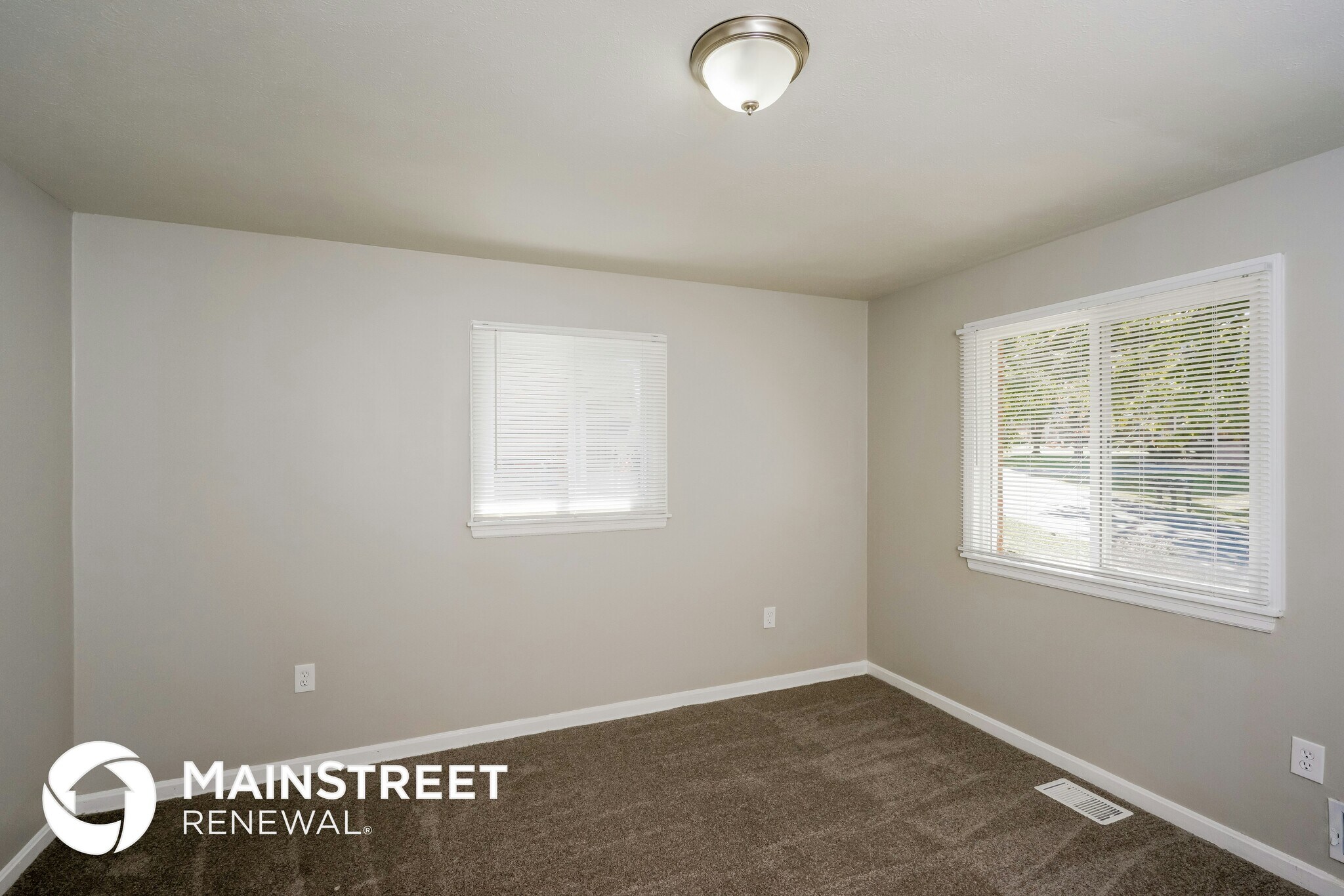 Building Photo - 3702 Iron Horse Way