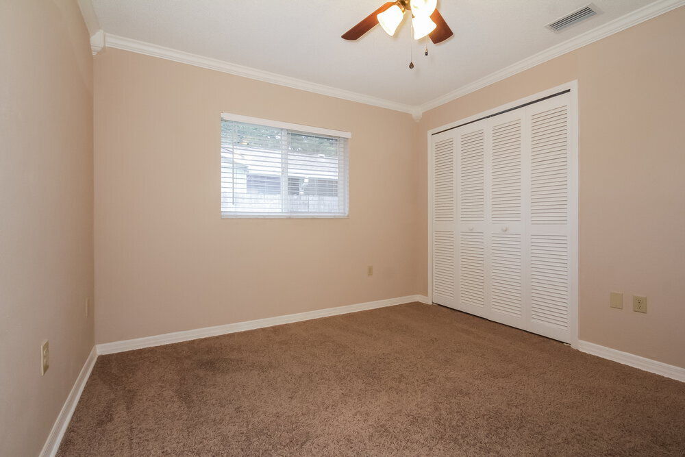 Building Photo - 2550 Briar Oak Cir