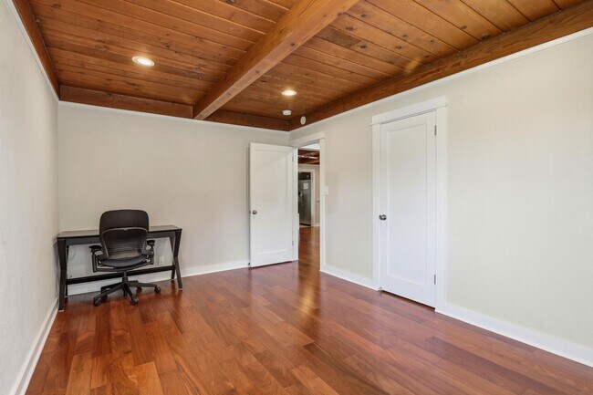 Building Photo - Wow! What a Great Home! Available Soon!