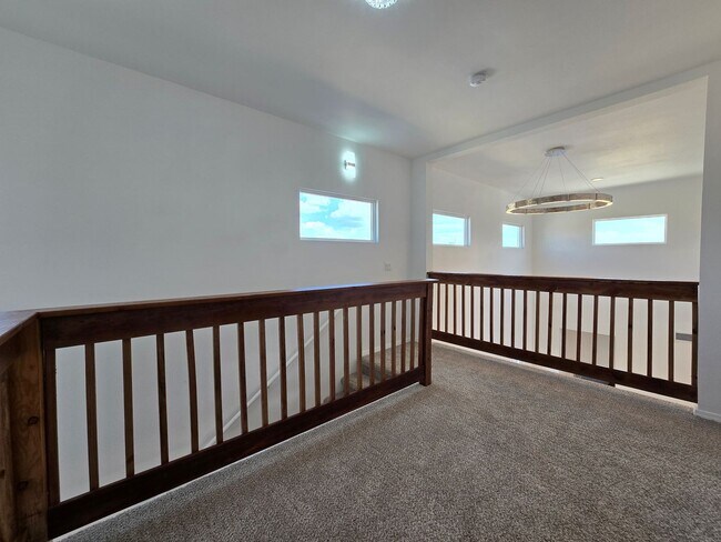 Building Photo - 2822 Camino Mendoza