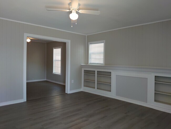 Building Photo - 1526 Portland Ave