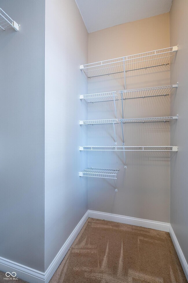 Building Photo - 234 E 9th St