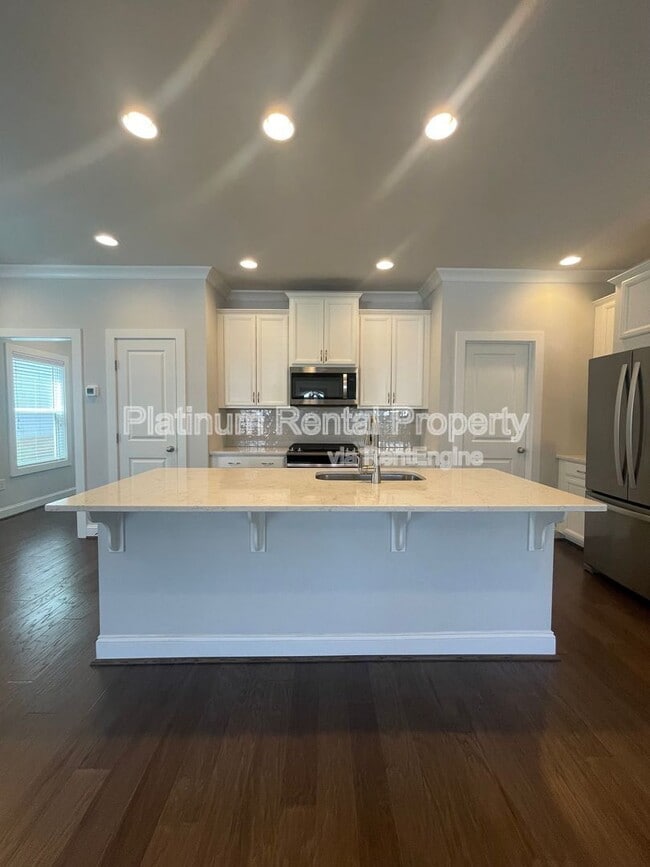 Building Photo - 2312 Echelon Ln