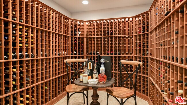 Building Photo - 6110 Merritt Dr