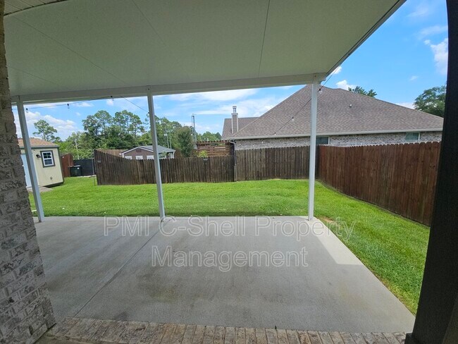 Building Photo - 6047 Twenty One Oaks Dr