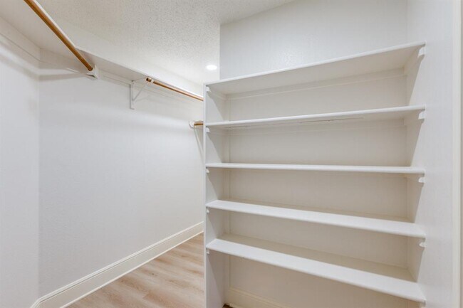 Building Photo - 4815 Sika Way