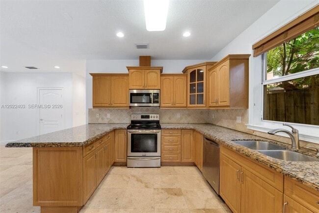Building Photo - 3060 Lime Ct