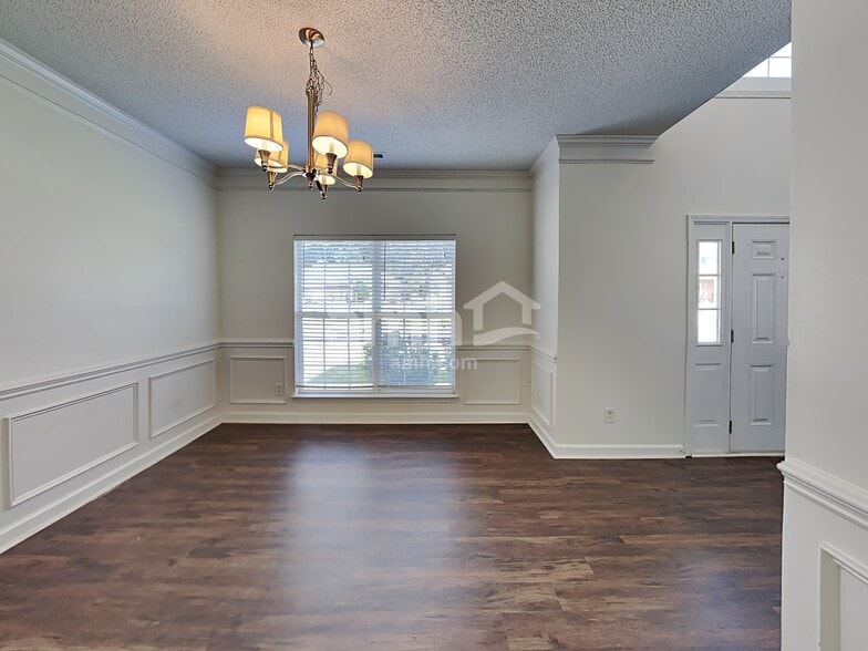 Building Photo - 4763 Asherton Pl NW