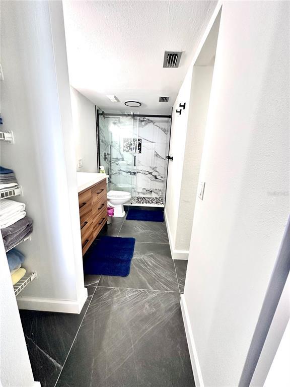 Building Photo - 6361 Bahia Del Mar Blvd S