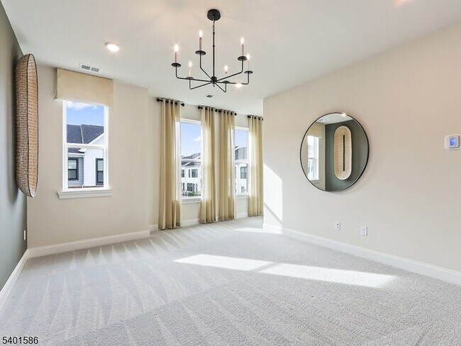 Building Photo - 715 Parker Blvd