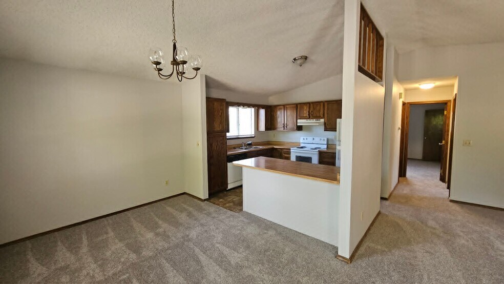 Building Photo - 5060 Horseshoe Bend St