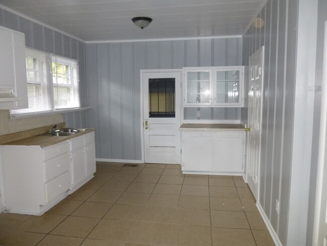 Building Photo - COMING SOON!!!