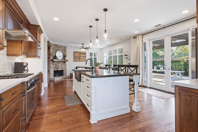 Building Photo - 1317 Gull Ct