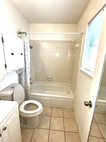 Building Photo - 6601 Woodway Dr