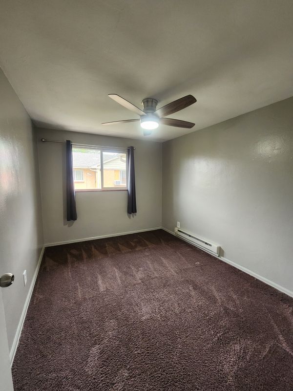 Building Photo - 1056 Dayton St