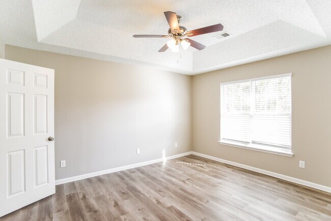 Building Photo - 5925 Timbertop Ln