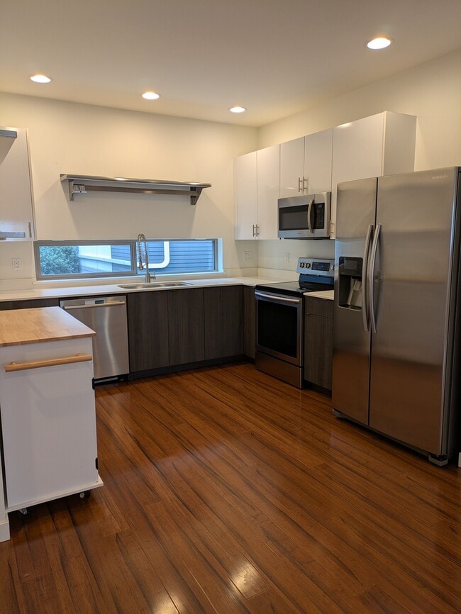 Building Photo - 4284 S Greenbelt Station Dr