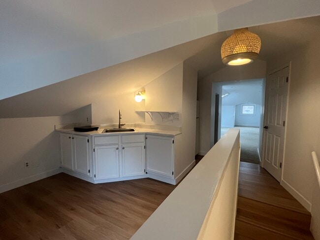 Building Photo - 3S270 Williams Rd