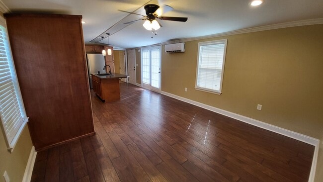 Building Photo - 2-Bedroom, 1-Bath Single Wide