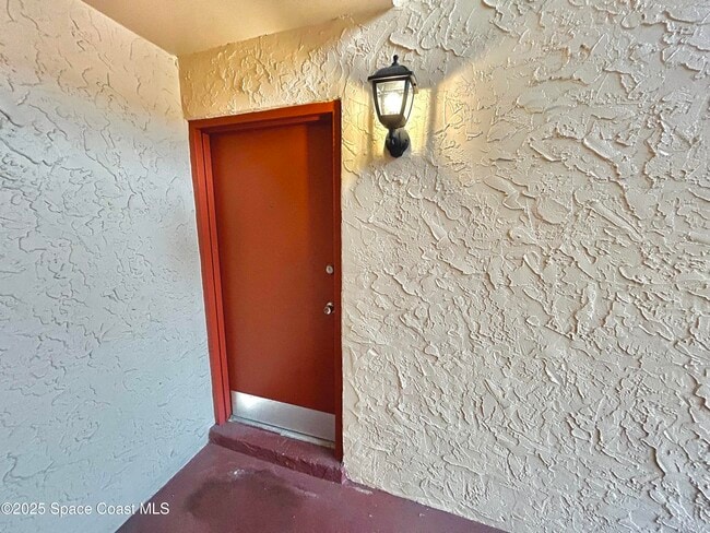 Building Photo - 176 San Juan Cir