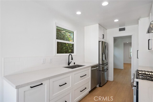 Building Photo - 3409 Palos Verdes Dr N