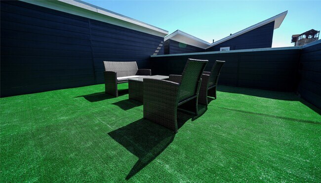 Building Photo - 4607 Edmund St