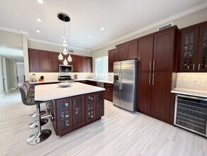 Building Photo - Indian Wells Country Club