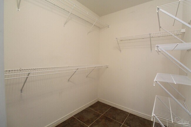 Building Photo - 639 Saleta St