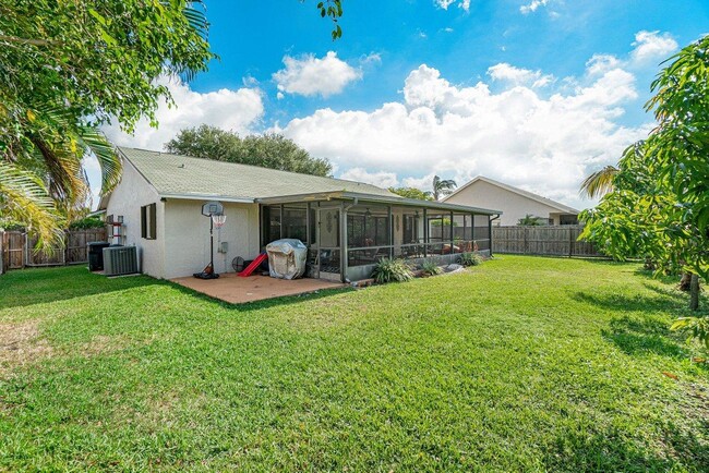 Building Photo - 8366 Blue Cypress Dr