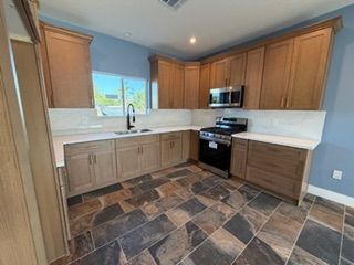 Building Photo - 7745 Cypress Ave