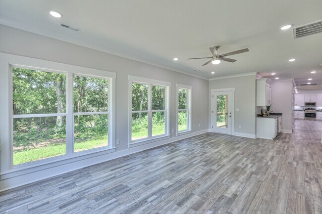 Building Photo - 3931 Taylors Store Rd