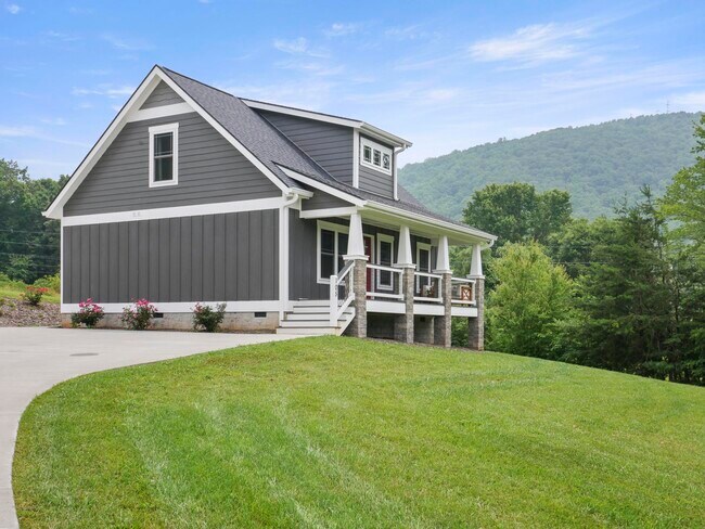 Building Photo - 105 Bobby Ridge Dr