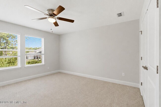 Building Photo - 80 Walnut Gln Ct