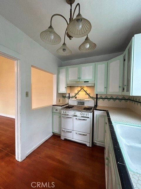 Building Photo - 380 W 15th St