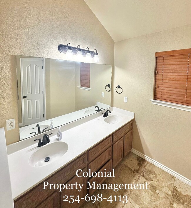 Building Photo - AVAILABLE NOW; APPLY TODAY ON OUR WEBSITE!!!