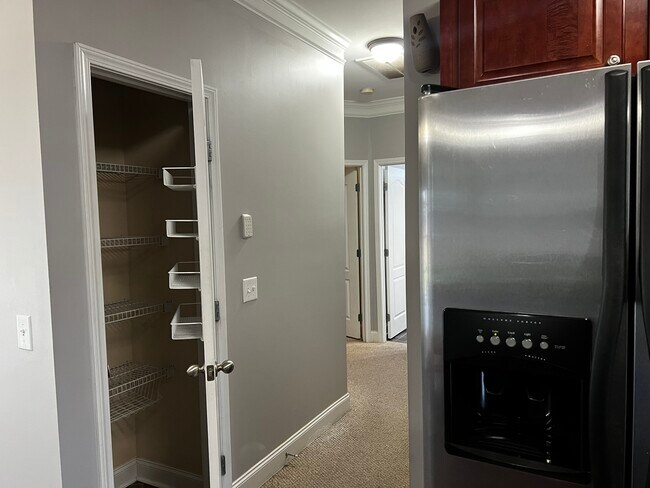 Building Photo - 451 Moriah Ln