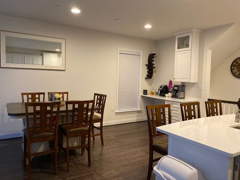 Building Photo - 114 Morefield Wy