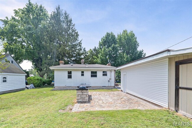 Building Photo - 227 Parkway Pl