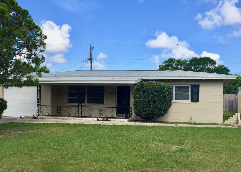 2 bedroom Largo home for rent - 11152 108th Ln