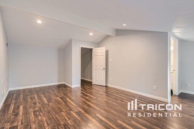 Building Photo - 202 Colony Dr