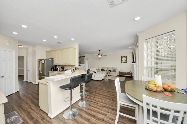 Building Photo - 4534 Mulberry Park Ln