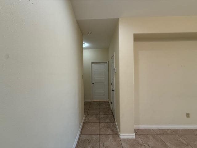 Building Photo - 5703 Moses Lp