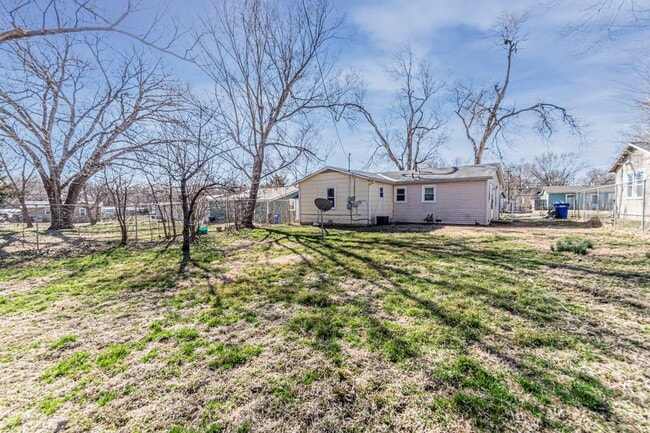 Building Photo - Please View 3D Virtual Walk-Through Before Scheduling a Showing